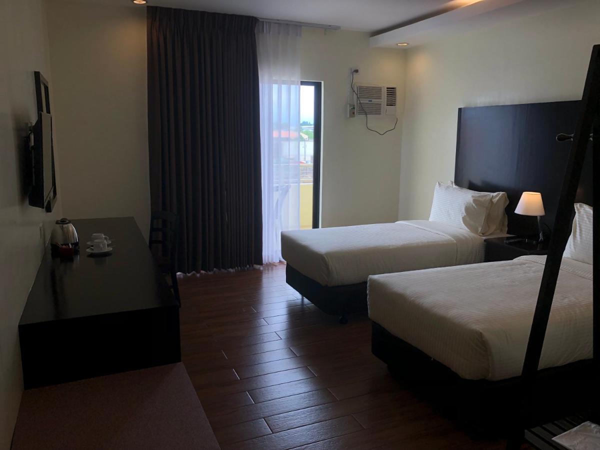 אורמוק Pina Suites מראה חיצוני תמונה