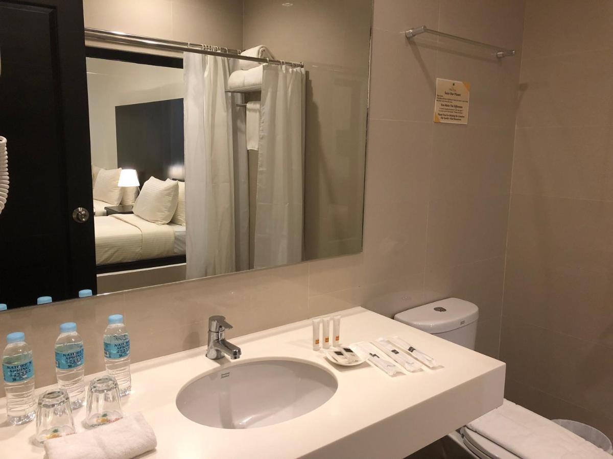 אורמוק Pina Suites מראה חיצוני תמונה