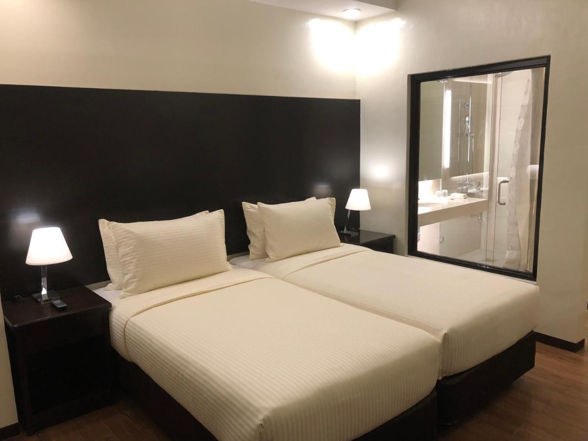 אורמוק Pina Suites מראה חיצוני תמונה